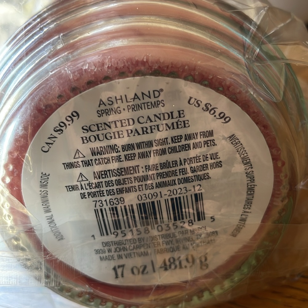 Ashland, Watermelon Splash, Glass Scented Candle w/ Lid, Size 17 oz NEW - Picture 5 of 5